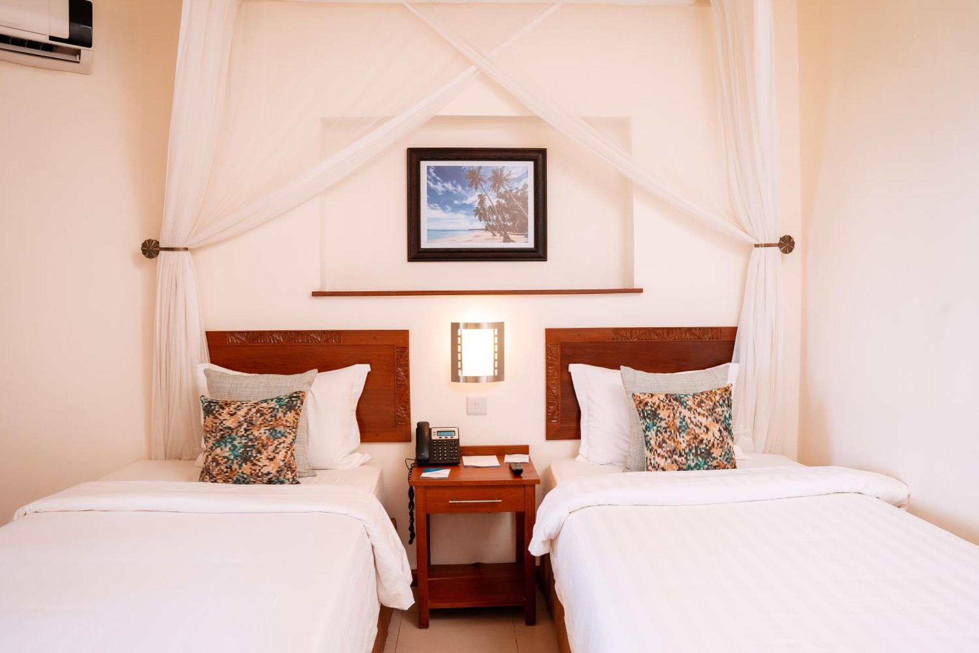 White Sands Hotel Dar es Salaam Eksteriør billede
