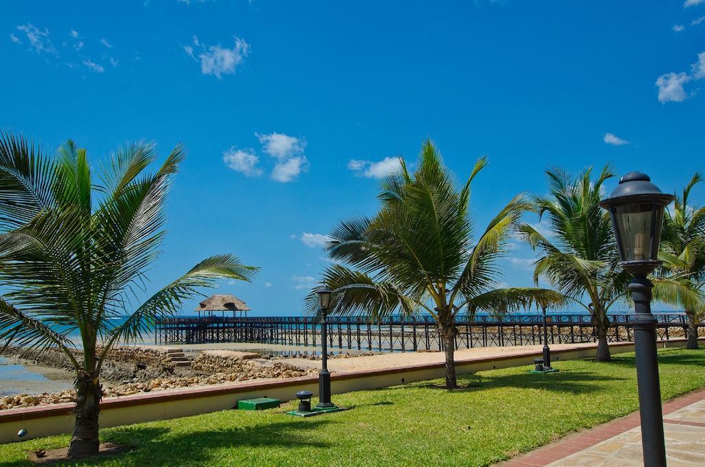 White Sands Hotel Dar es Salaam Eksteriør billede