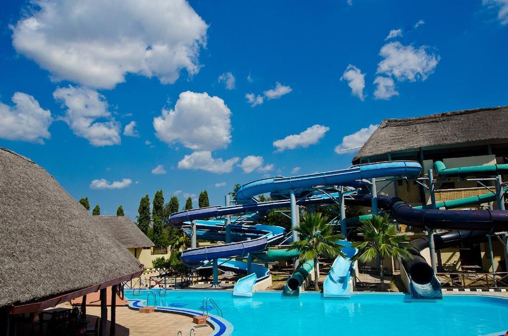 White Sands Hotel Dar es Salaam Eksteriør billede